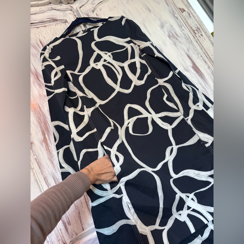 COS Navy and White Swirl Pattern Dress NWT🤩